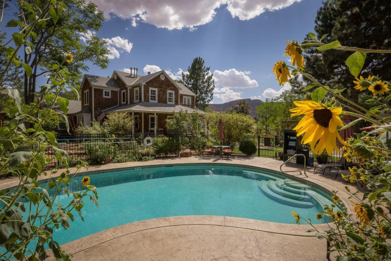 Sunflower Hill Inn โมอาบ ภายนอก รูปภาพ